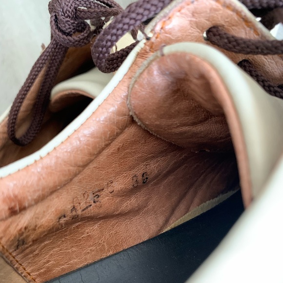 Genuine Leather Oxfords, Cream White, Size 6 - Picture 15 of 16